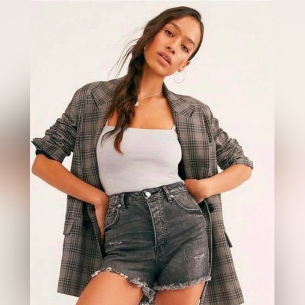 We The Free High Waist CRVY shorts